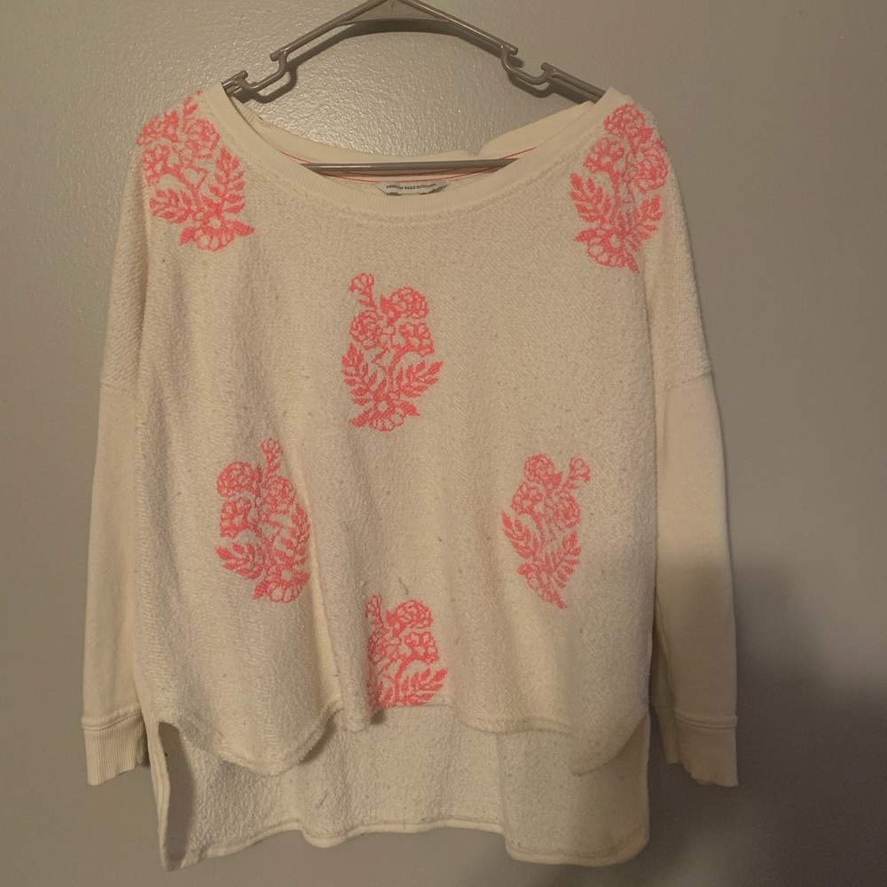 Soft & Floral Long Sleeve Tee
